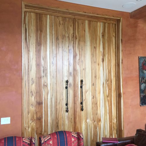 puertas hall fincas Mesas Muebles empresariales ideales para oficinas ebanistas y diseño carpinteria