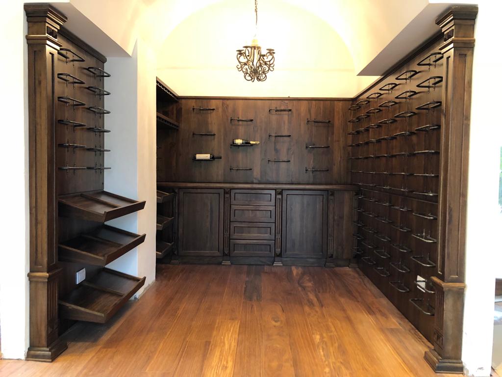 Muebles Empresariales y Comerciales en Bogotá | Diseño y Fabricación a Medida