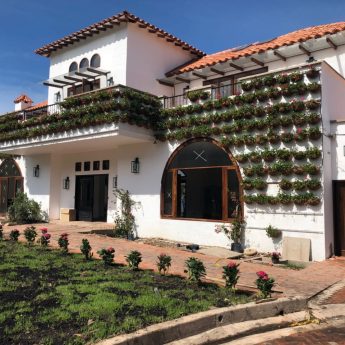 puertas hall fincas Mesas Muebles empresariales ideales para oficinas ebanistas y diseño carpinteria 23